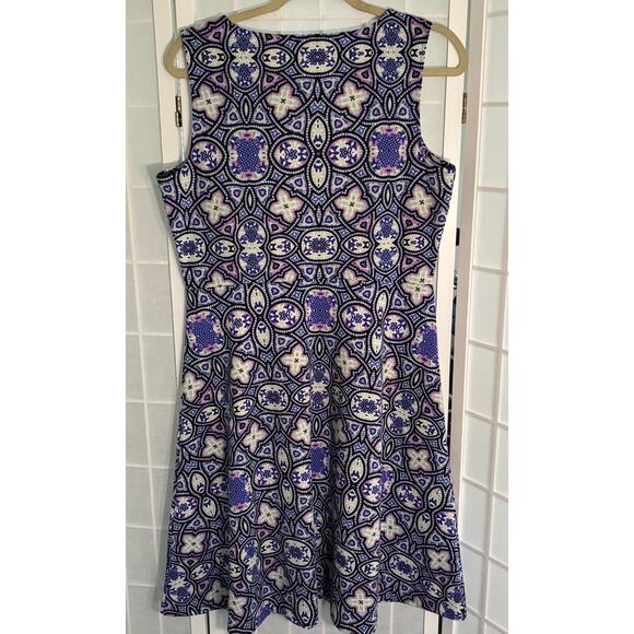 Talbots Sleeveless Fit & Flare Dress Mosaic Blue Purple Print Boho Chic Size 10 - Picture 2 of 7